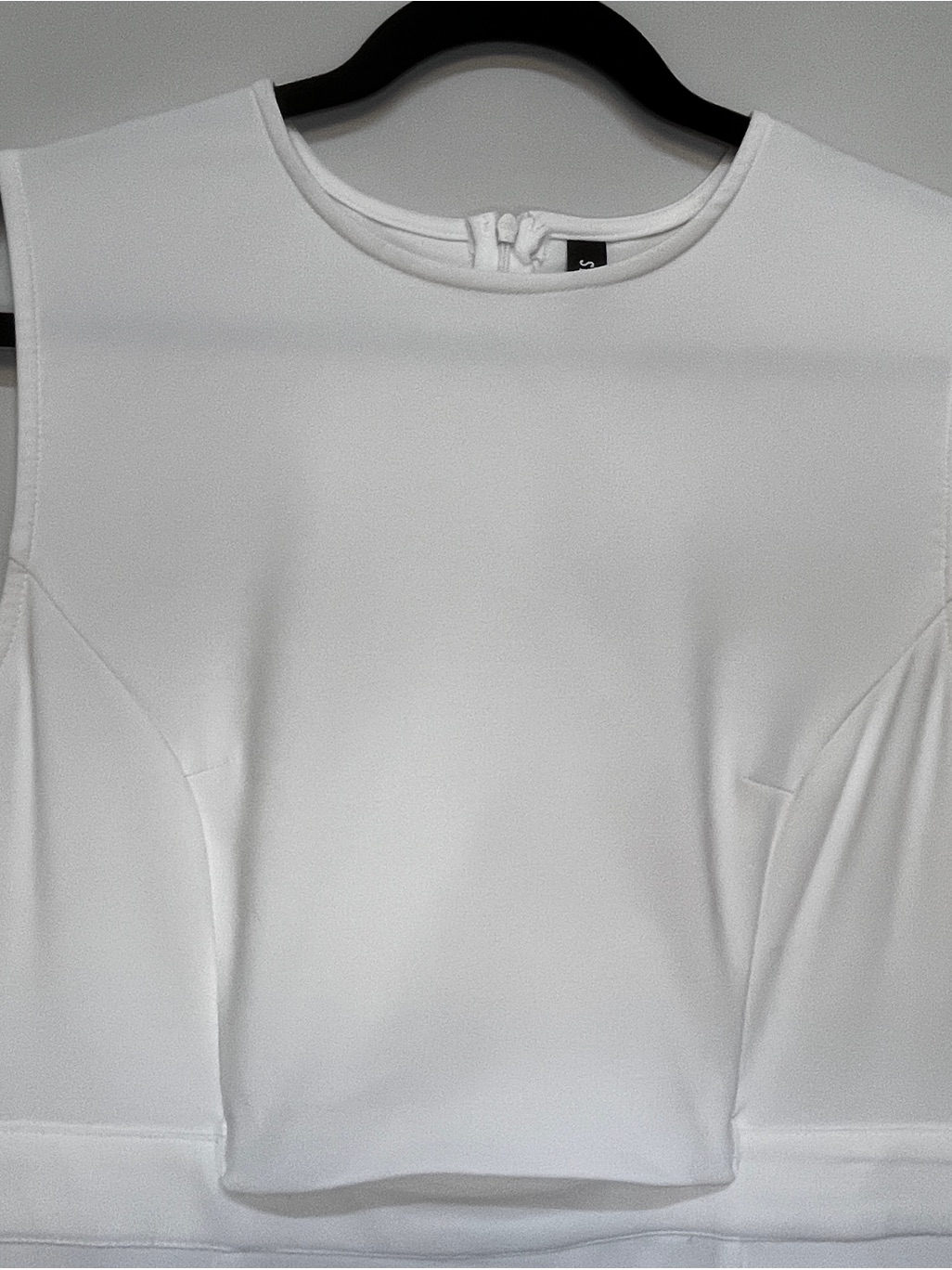 Elegant Minimalist White Midi Dress